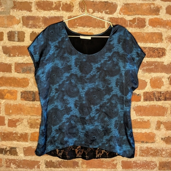 Hinge Medium Blue & Black Lace Black Cap‎ Sleeve Top - Picture 1 of 8